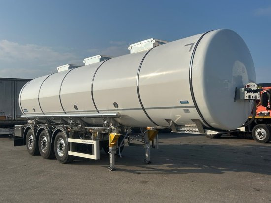 Romex R-31, Lebensmitteltankauflieger 31000l 3 Kammern - Полуприцеп-цистерна: фото 1 Romex R-31, Lebensmitteltankauflieger 31000l 3 Kammern - Полуприцеп-цистерна: фото 1