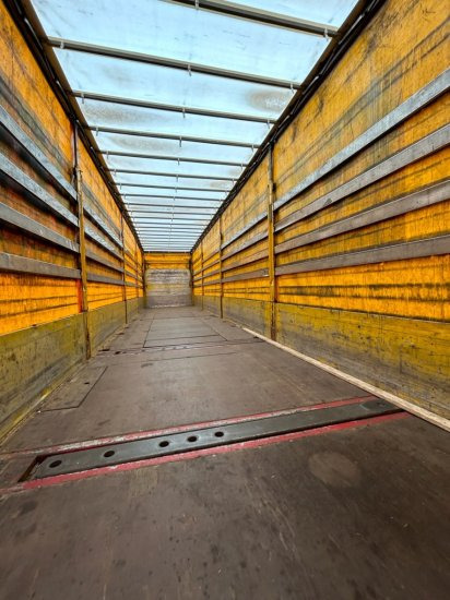 Тентованный полуприцеп Schwarzmüller Spezialauflieger Schräglader, Coilmulde mehrere Einheiten verfügbar: фото 7 Тентованный полуприцеп Schwarzmüller Spezialauflieger Schräglader, Coilmulde mehrere Einheiten verfügbar: фото 7