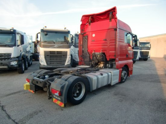 MAN TGX 18.440 XLX Low Deck, Automatik, E6 - Тягач: фото 4 MAN TGX 18.440 XLX Low Deck, Automatik, E6 - Тягач: фото 4