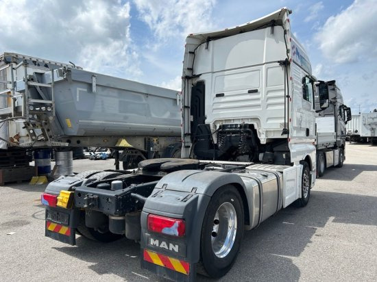 MAN TGX 18.460 XXL Intarder, Standklima, Automatik, EURO 6, Motorschaden/Engine Damage - Тягач: фото 5 MAN TGX 18.460 XXL Intarder, Standklima, Automatik, EURO 6, Motorschaden/Engine Damage - Тягач: фото 5