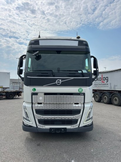 Volvo FH 500 EURO 6, I-Shift, Globetrotter, Standklima - Тягач: фото 2 Volvo FH 500 EURO 6, I-Shift, Globetrotter, Standklima - Тягач: фото 2