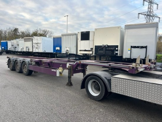 Web Trailer LPRS24 Heckschieber 1x20 ft 2x20 ft 1x40 ft 3 Stück verfügbar - Полуприцеп-контейнеровоз/ Сменный кузов: фото 1 Web Trailer LPRS24 Heckschieber 1x20 ft 2x20 ft 1x40 ft 3 Stück verfügbar - Полуприцеп-контейнеровоз/ Сменный кузов: фото 1