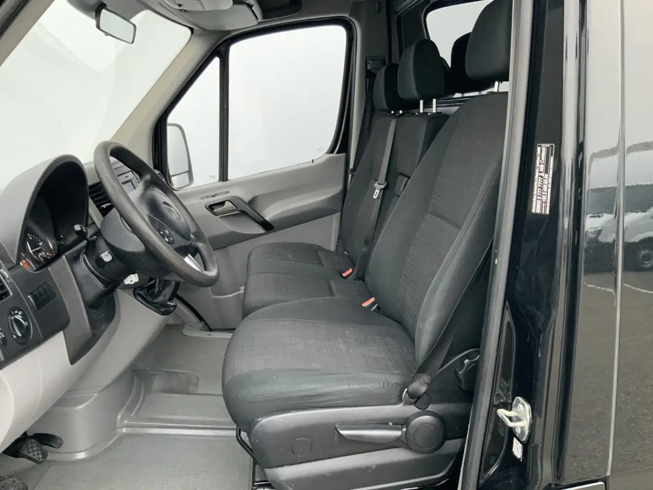 Mercedes-Benz Sprinter 314 2.2 CDI 366 L2H2 Airco 3 Zits Trekhaak 2000 kg - Другая техника: фото 4 Mercedes-Benz Sprinter 314 2.2 CDI 366 L2H2 Airco 3 Zits Trekhaak 2000 kg - Другая техника: фото 4