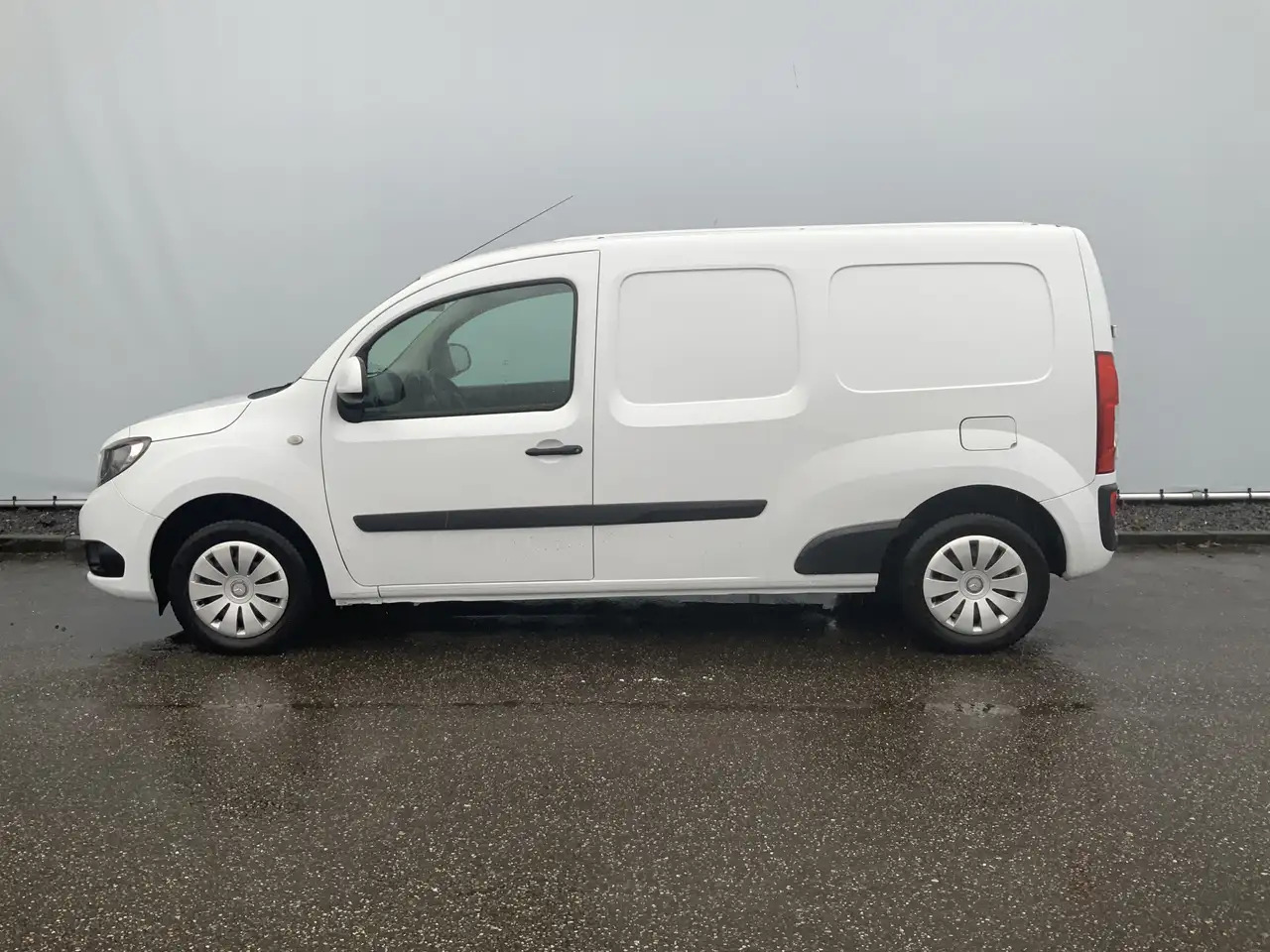Mercedes-Benz Citan 109 CDI BlueEFFICIENCY Extra Lang Maxi Airco Euro - Легковой фургон: фото 3 Mercedes-Benz Citan 109 CDI BlueEFFICIENCY Extra Lang Maxi Airco Euro - Легковой фургон: фото 3
