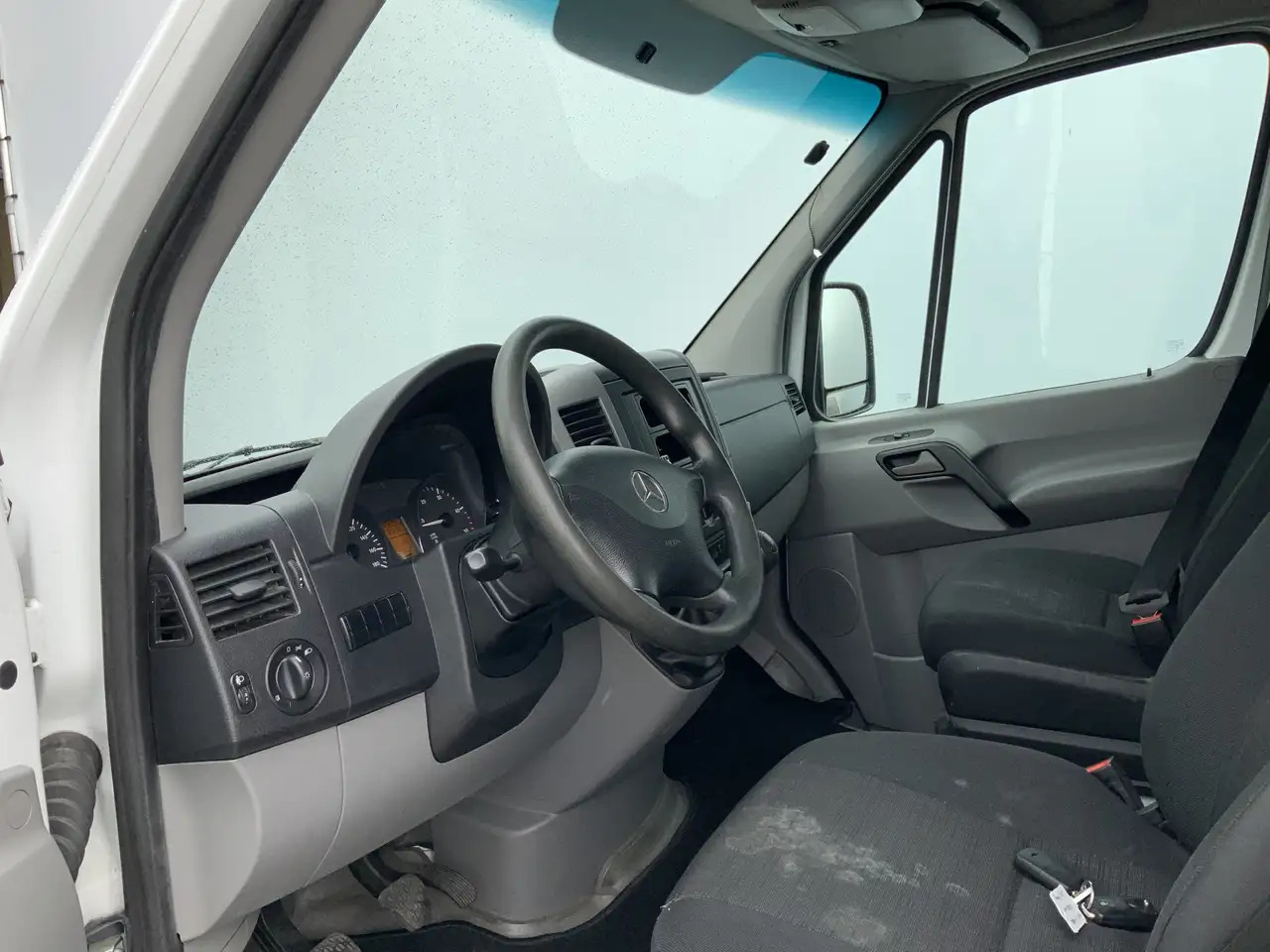 Mercedes-Benz Sprinter 311 2.2 CDI 366 40 gr _0 ijswagen 10 Deuren Euro 6 - Малотоннажный рефрижератор: фото 3 Mercedes-Benz Sprinter 311 2.2 CDI 366 40 gr _0 ijswagen 10 Deuren Euro 6 - Малотоннажный рефрижератор: фото 3
