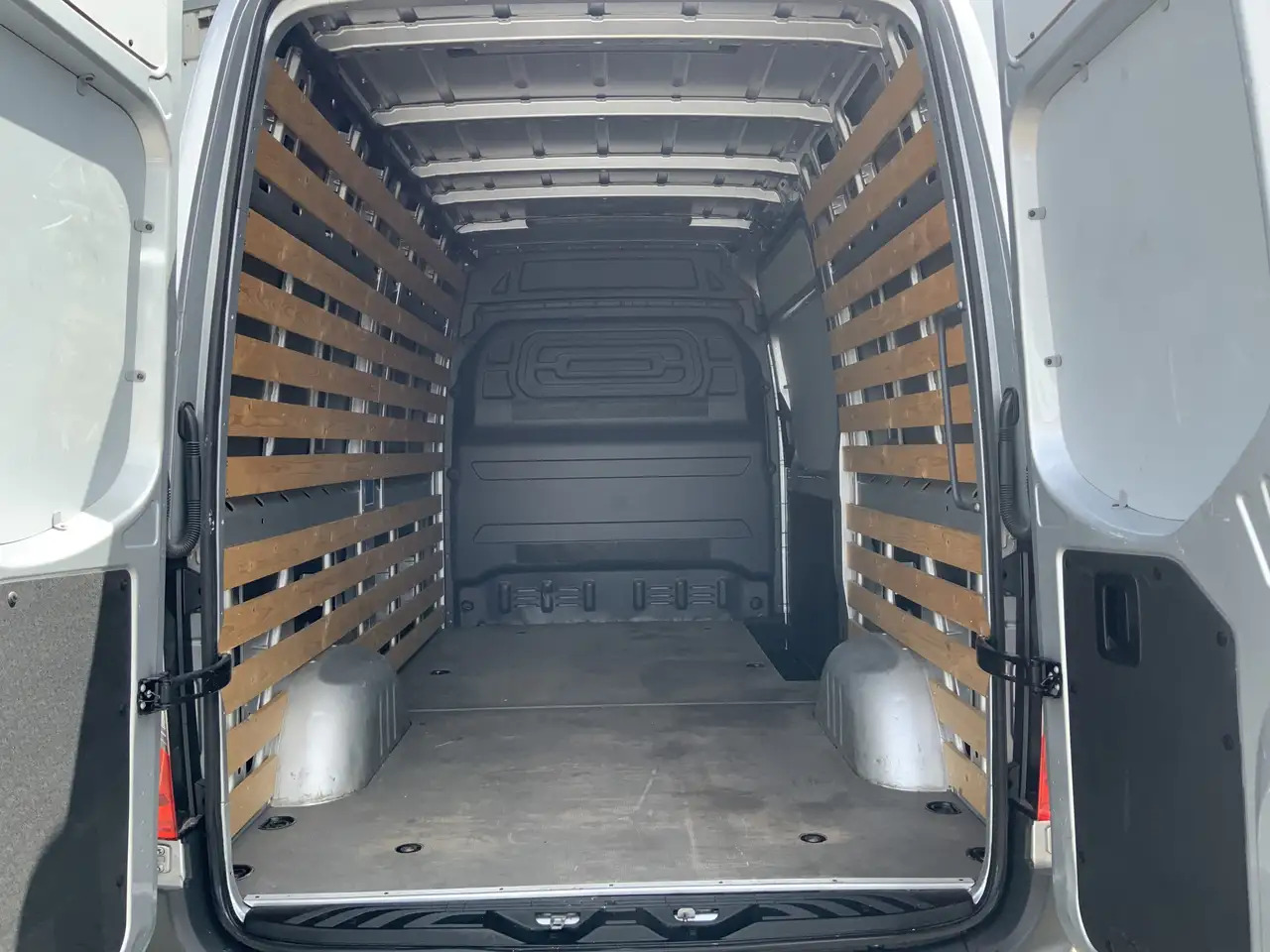 Цельнометаллический фургон Mercedes-Benz Sprinter 315 1.9 CDI L2H2 Automaat 3 Zits Airco Navi Camera: фото 10