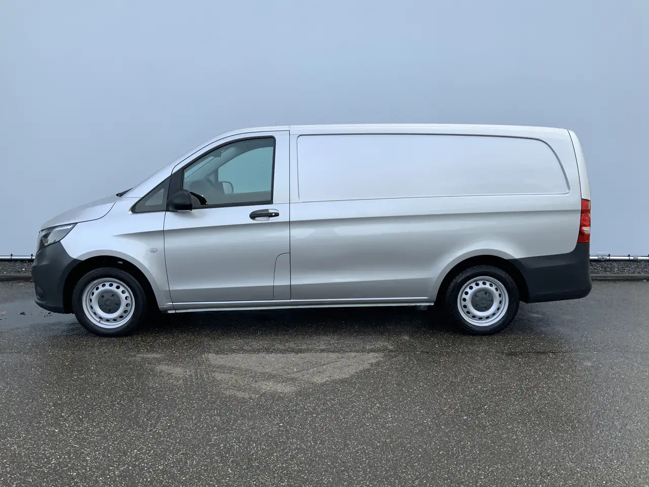 Mercedes-Benz Vito 114 CDI Lang Automaat Cruise Airco Euro 6 - Легковой фургон: фото 3 Mercedes-Benz Vito 114 CDI Lang Automaat Cruise Airco Euro 6 - Легковой фургон: фото 3