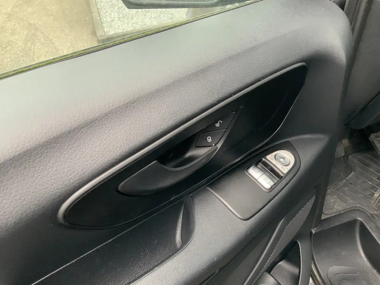 Mercedes-Benz Vito 114 CDI Lang L2 H1 3 Zits Airco Cruise Euro 5 - Легковой фургон: фото 5 Mercedes-Benz Vito 114 CDI Lang L2 H1 3 Zits Airco Cruise Euro 5 - Легковой фургон: фото 5