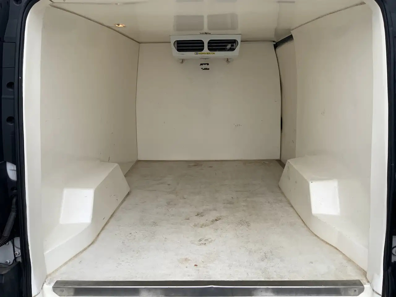 Малотоннажный рефрижератор Mercedes-Benz Vito koeling konvekta Koelauto 111 CDI Functional Lang: фото 18