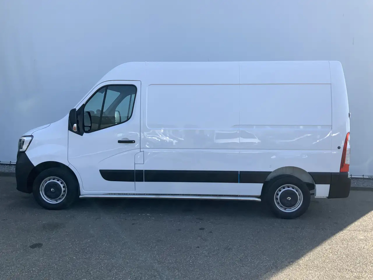 Renault Master T35 2.3 dCi 135 L2H2 Airco Cruise Navi Side Bar Ca - Цельнометаллический фургон: фото 3 Renault Master T35 2.3 dCi 135 L2H2 Airco Cruise Navi Side Bar Ca - Цельнометаллический фургон: фото 3