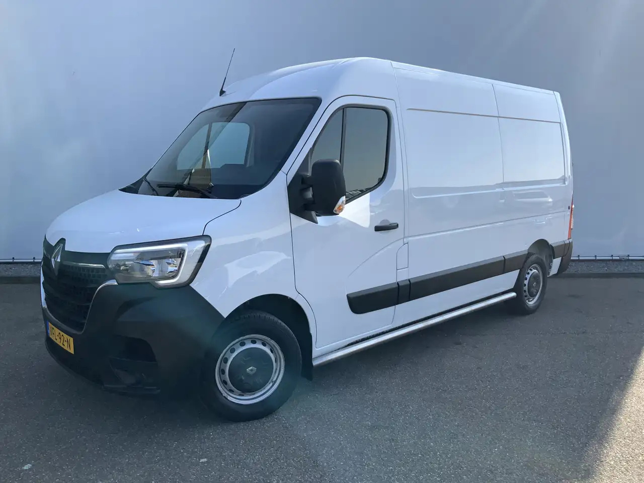 Renault Master T35 2.3 dCi 135 L2H2 Airco Cruise Navi Side Bar Ca - Цельнометаллический фургон: фото 1 Renault Master T35 2.3 dCi 135 L2H2 Airco Cruise Navi Side Bar Ca - Цельнометаллический фургон: фото 1