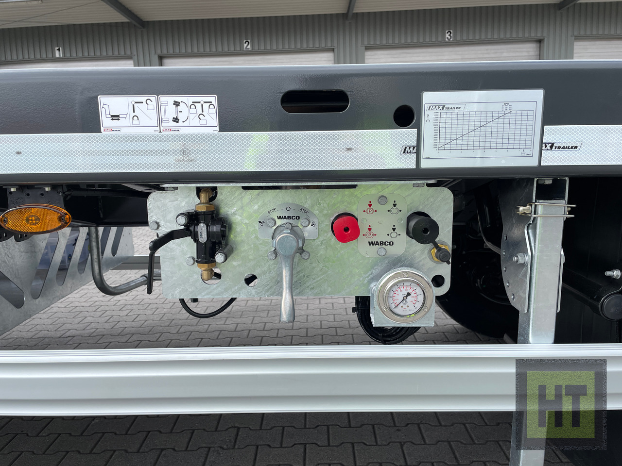 Faymonville MAX Trailer 3-Achs-Tele-Plateau-nachlaufgelenkt - Полуприцеп бортовой/ Платформа: фото 4 Faymonville MAX Trailer 3-Achs-Tele-Plateau-nachlaufgelenkt - Полуприцеп бортовой/ Платформа: фото 4