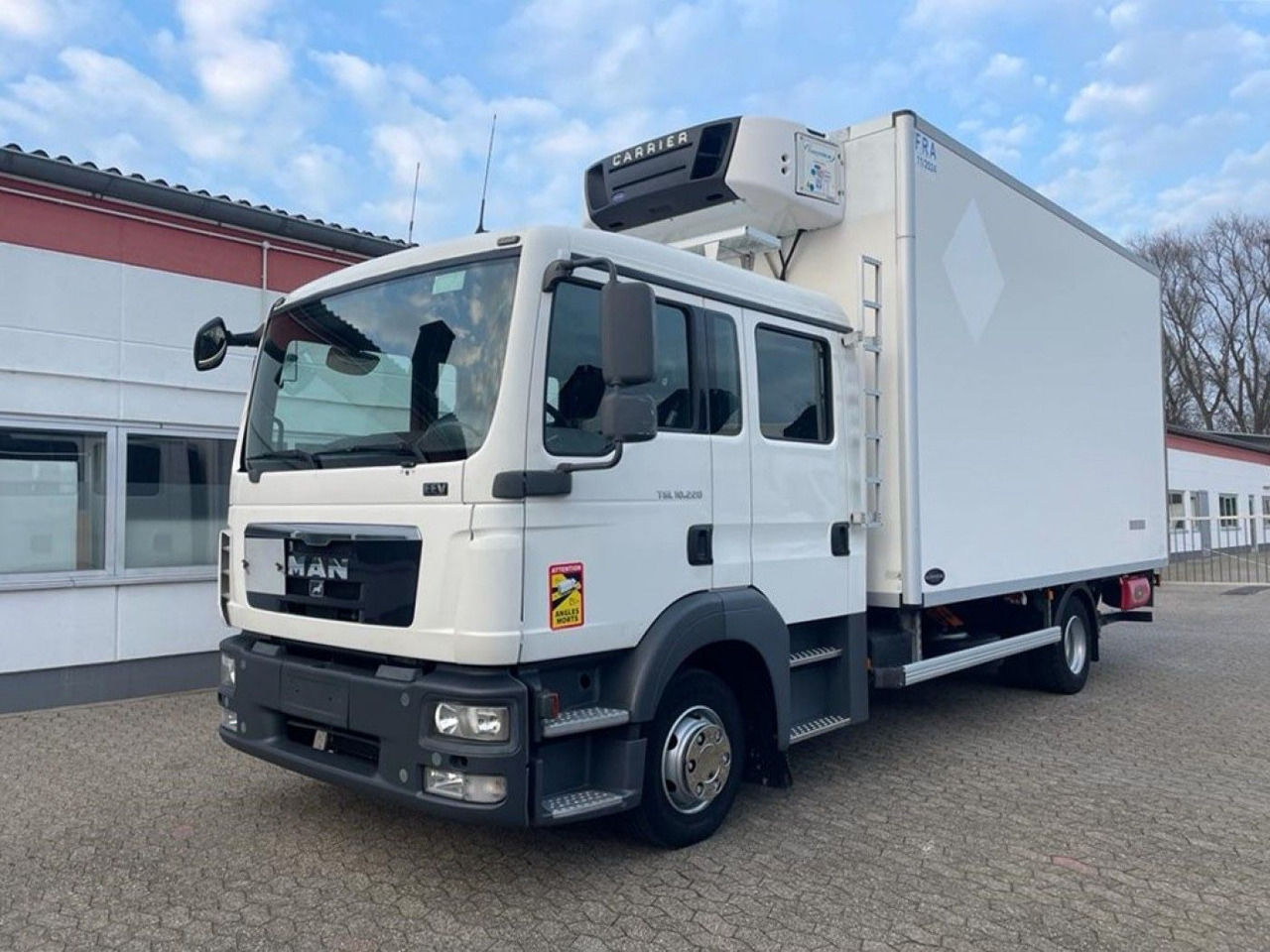 MAN TGL 10.220 Doka Tiefkühlkoffer LBW 1.5t - Рефрижератор: фото 1 MAN TGL 10.220 Doka Tiefkühlkoffer LBW 1.5t - Рефрижератор: фото 1