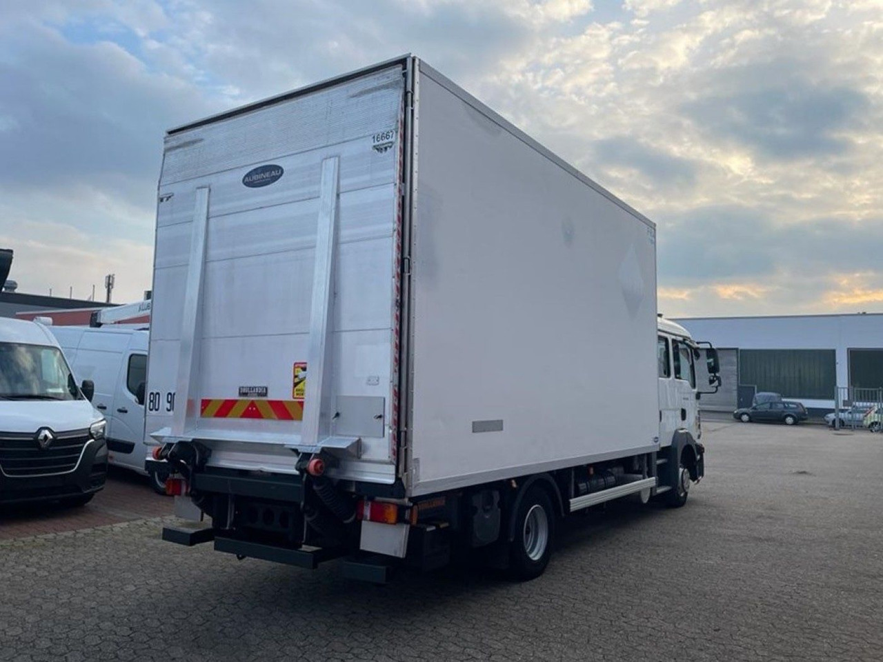 MAN TGL 10.220 Doka Tiefkühlkoffer LBW 1.5t - Рефрижератор: фото 4 MAN TGL 10.220 Doka Tiefkühlkoffer LBW 1.5t - Рефрижератор: фото 4