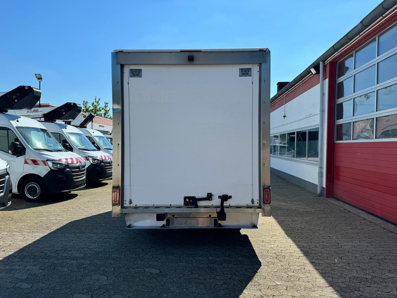 Renault Master Koffer mit Auffahrrampe 1200kg Nutzlast - Малотоннажный фургон: фото 5 Renault Master Koffer mit Auffahrrampe 1200kg Nutzlast - Малотоннажный фургон: фото 5