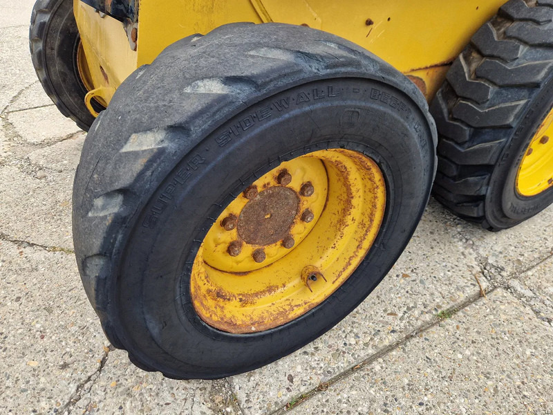 Мини-погрузчик с бортовым поворотом Caterpillar 216B3 schranklader met 1191 uur: фото 11 Мини-погрузчик с бортовым поворотом Caterpillar 216B3 schranklader met 1191 uur: фото 11