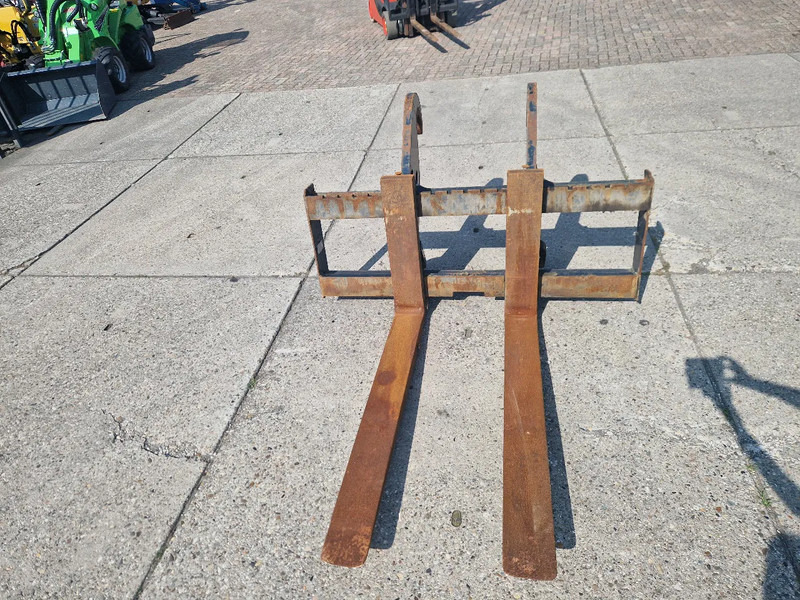 Caterpillar palletframe t.b.v. Caterpillar 924 / 930 / 938 - Вилы для Погрузочно-разгрузочной техники: фото 1 Caterpillar palletframe t.b.v. Caterpillar 924 / 930 / 938 - Вилы для Погрузочно-разгрузочной техники: фото 1