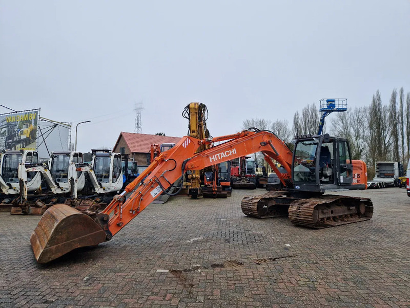 Hitachi ZX160LC-3 rijwerk 85% - Гусеничный экскаватор: фото 2 Hitachi ZX160LC-3 rijwerk 85% - Гусеничный экскаватор: фото 2
