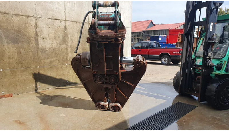 Komatsu JCYC17 schrootschaar en betonvergruizer - Гидроножницы для Строительной техники: фото 3 Komatsu JCYC17 schrootschaar en betonvergruizer - Гидроножницы для Строительной техники: фото 3