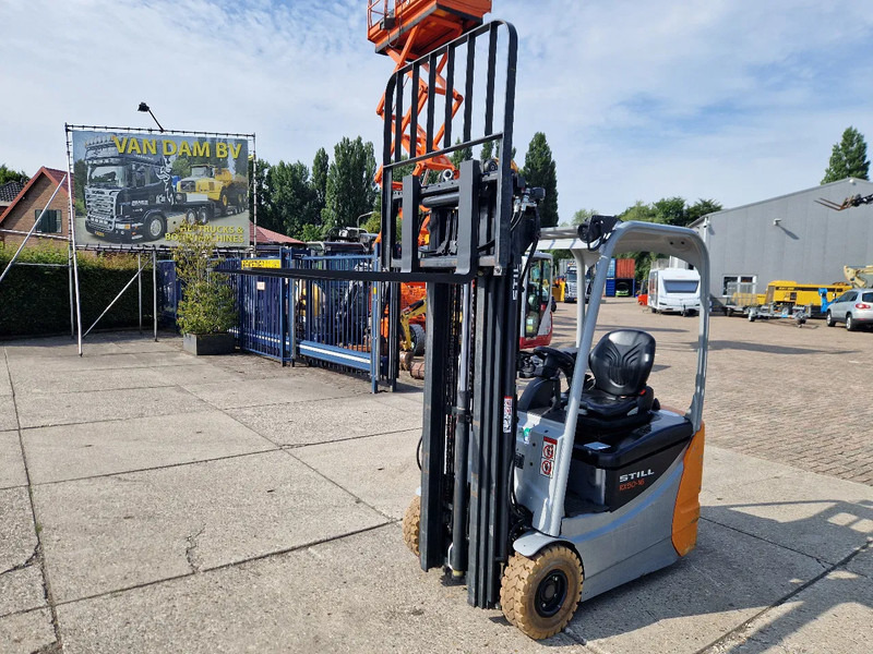 Still RX50-16 hefhoogte 4.95m. zeer netjes! - Электропогрузчик: фото 2 Still RX50-16 hefhoogte 4.95m. zeer netjes! - Электропогрузчик: фото 2