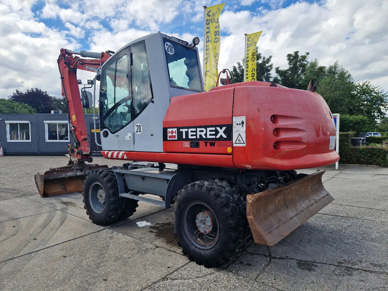 Terex TW160 inclusief kantelbak (1.98m.) - Колёсный экскаватор: фото 3 Terex TW160 inclusief kantelbak (1.98m.) - Колёсный экскаватор: фото 3