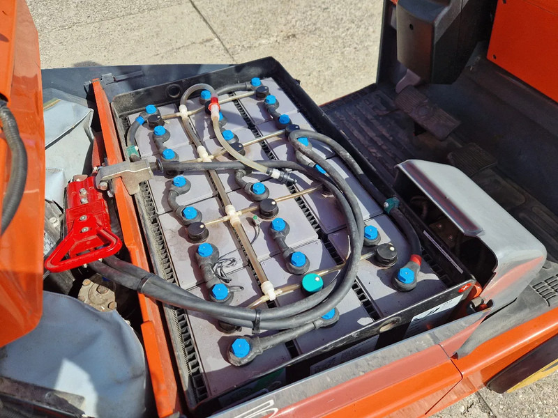 Toyota 1500 kg. elektrisch hefhoogte 5.00m. - Электропогрузчик: фото 5 Toyota 1500 kg. elektrisch hefhoogte 5.00m. - Электропогрузчик: фото 5