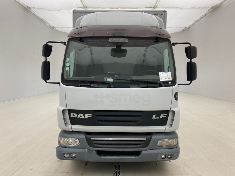 DAF LF45.180 - Грузовик с закрытым кузовом: фото 2 DAF LF45.180 - Грузовик с закрытым кузовом: фото 2