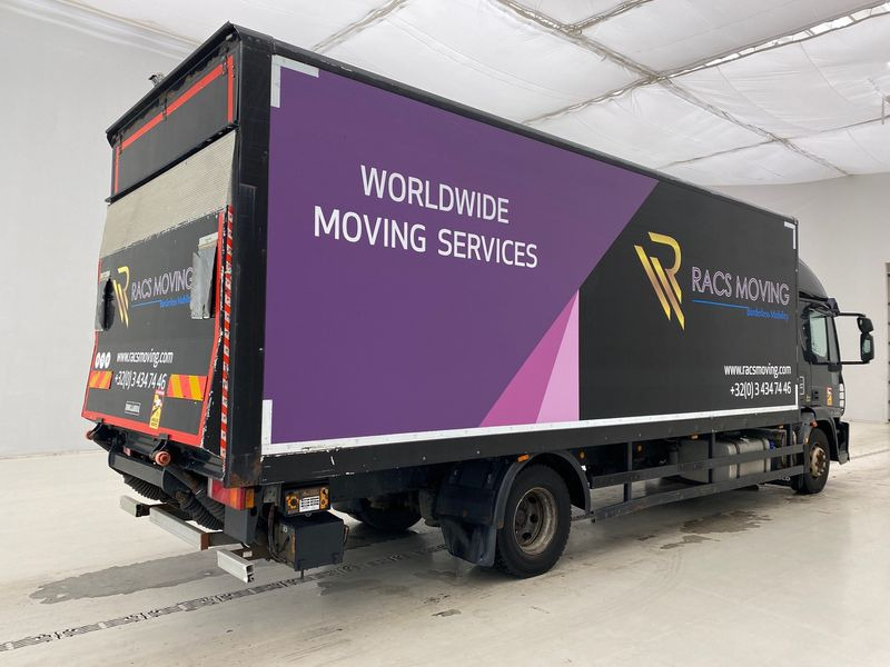Iveco Eurocargo 140E28 - Грузовик с закрытым кузовом: фото 4 Iveco Eurocargo 140E28 - Грузовик с закрытым кузовом: фото 4