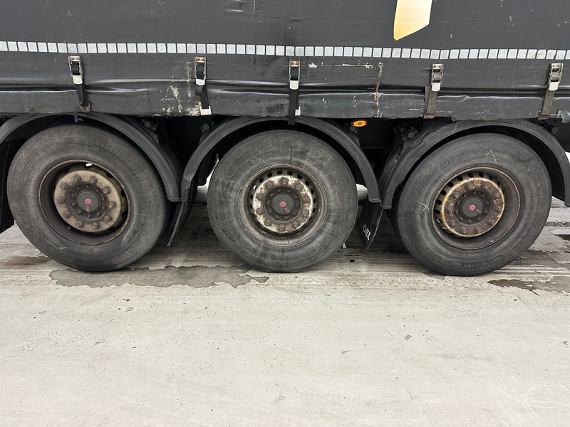 Kögel Tautliner - Тентованный полуприцеп: фото 4 Kögel Tautliner - Тентованный полуприцеп: фото 4