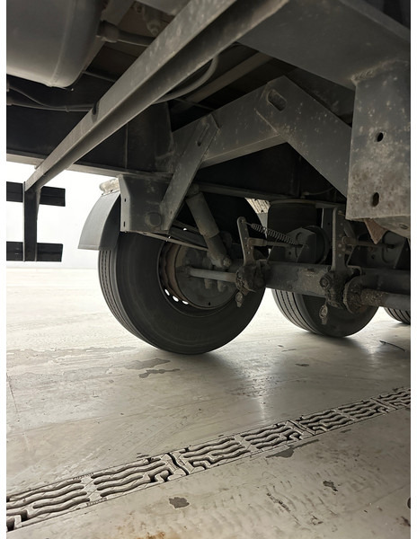 Тентованный полуприцеп LAG Tautliner: фото 15