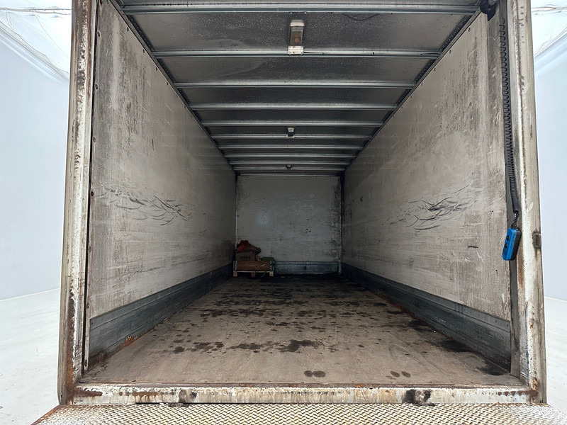 MAN TGL 12.220 - Грузовик с закрытым кузовом: фото 5 MAN TGL 12.220 - Грузовик с закрытым кузовом: фото 5