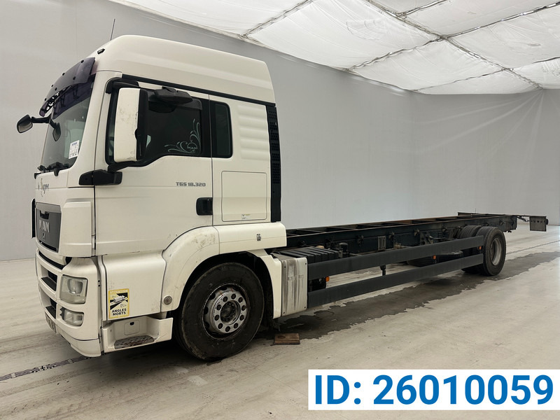 MAN TGS 18.320 - Грузовик-шасси: фото 1 MAN TGS 18.320 - Грузовик-шасси: фото 1