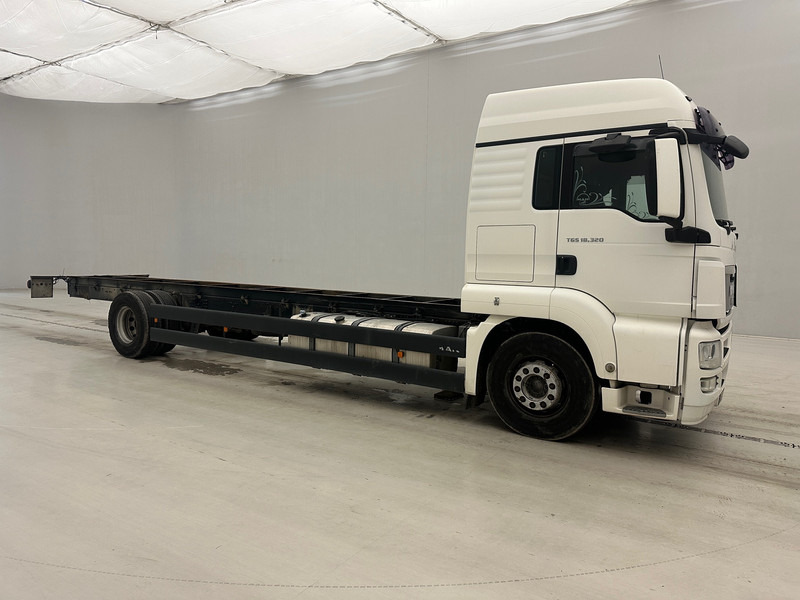 MAN TGS 18.320 - Грузовик-шасси: фото 3 MAN TGS 18.320 - Грузовик-шасси: фото 3