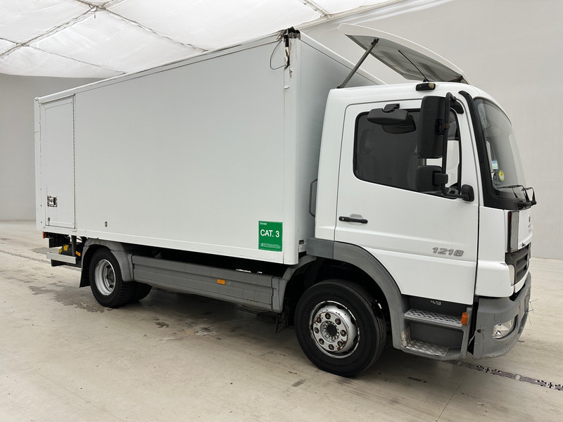 Mercedes-Benz Atego 1218 - Грузовик с закрытым кузовом: фото 3 Mercedes-Benz Atego 1218 - Грузовик с закрытым кузовом: фото 3