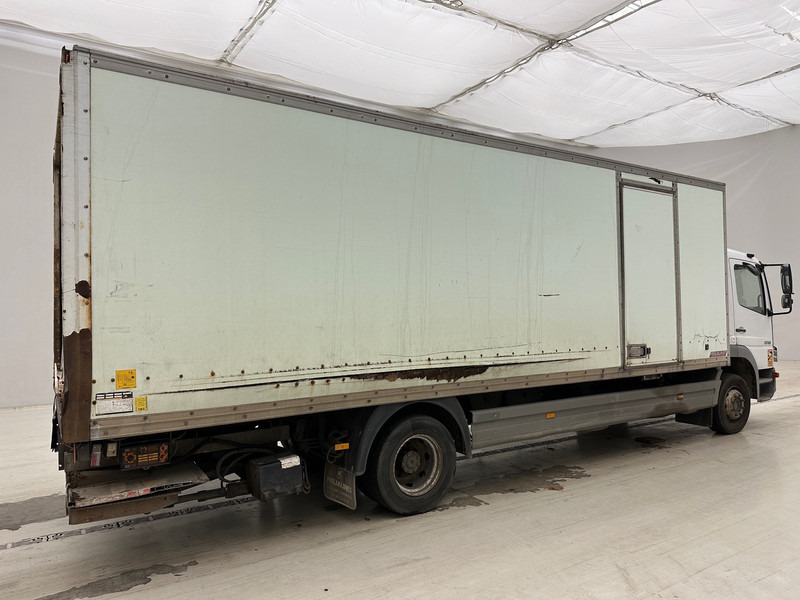 Mercedes-Benz Atego 1218 - Грузовик с закрытым кузовом: фото 4 Mercedes-Benz Atego 1218 - Грузовик с закрытым кузовом: фото 4