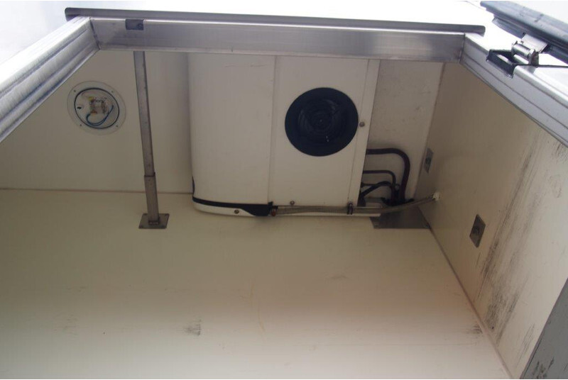 Рефрижератор Mercedes-Benz Axor 1824: фото 19 Рефрижератор Mercedes-Benz Axor 1824: фото 19