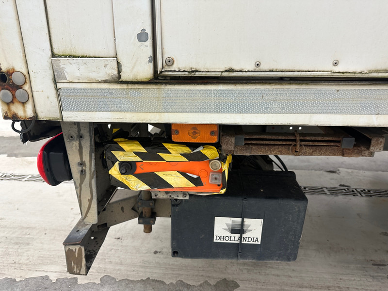 Renault D12 - Грузовик с закрытым кузовом: фото 5 Renault D12 - Грузовик с закрытым кузовом: фото 5