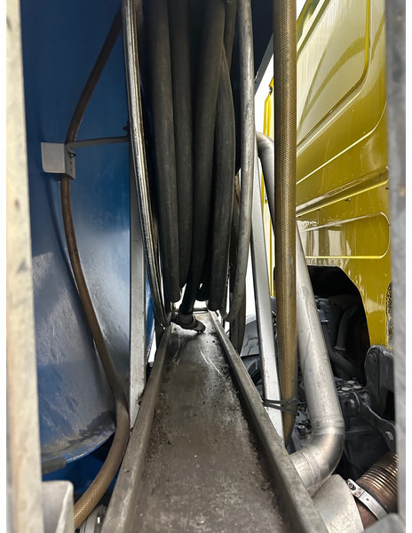 Scania P230 - Грузовик-цистерна: фото 5 Scania P230 - Грузовик-цистерна: фото 5