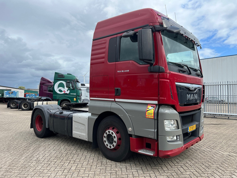 MAN TGX 18.440 - ADR - Тягач: фото 3 MAN TGX 18.440 - ADR - Тягач: фото 3