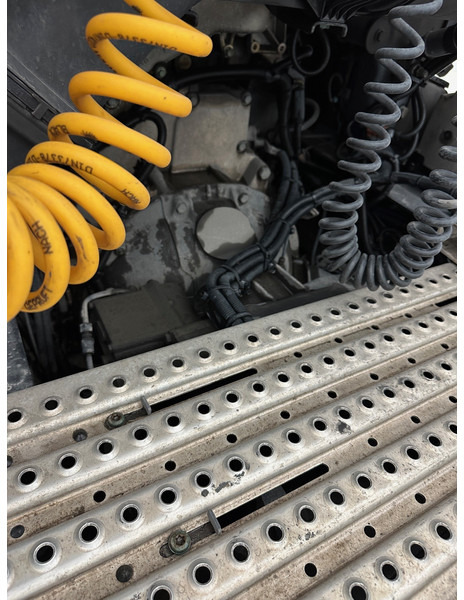 Тягач MAN TGX18.460 - engine broken: фото 13