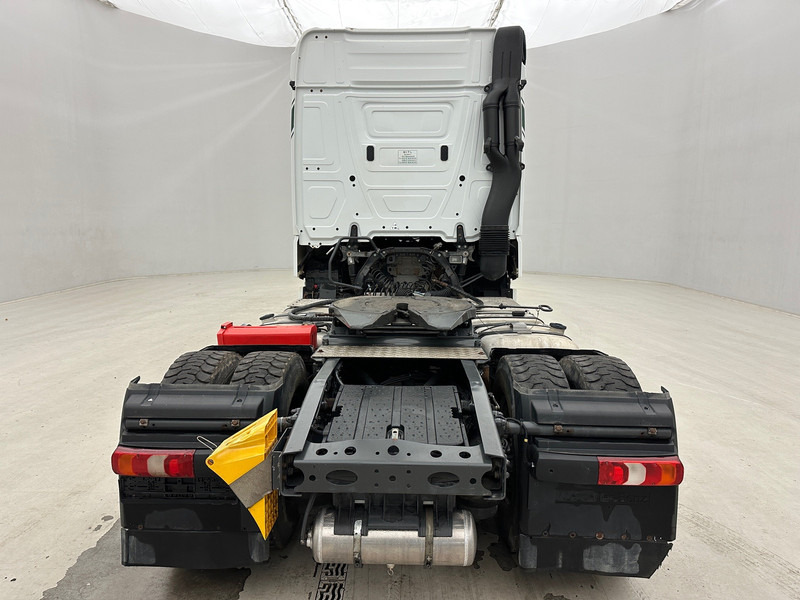 Тягач Mercedes-Benz Actros 1843*: фото 7 Тягач Mercedes-Benz Actros 1843*: фото 7