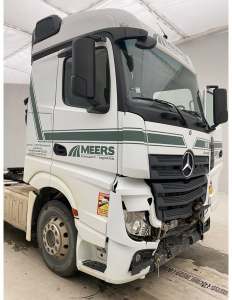 Тягач Mercedes-Benz Actros 1843*: фото 15 Тягач Mercedes-Benz Actros 1843*: фото 15
