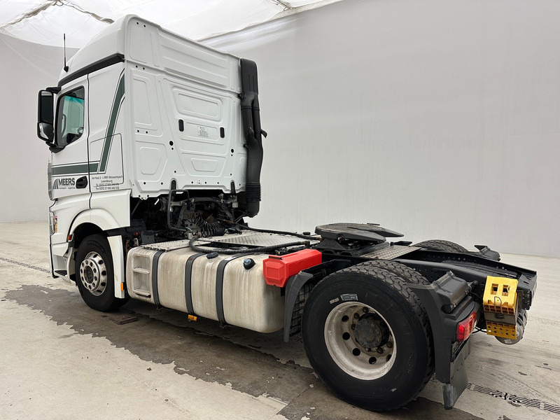 Тягач Mercedes-Benz Actros 1843*: фото 8 Тягач Mercedes-Benz Actros 1843*: фото 8