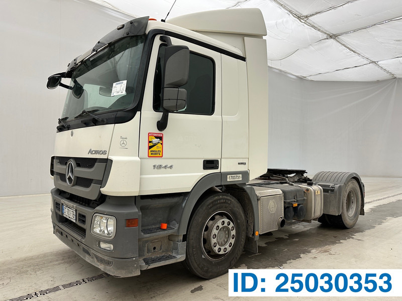 Mercedes-Benz Actros 1844 - Тягач: фото 1 Mercedes-Benz Actros 1844 - Тягач: фото 1