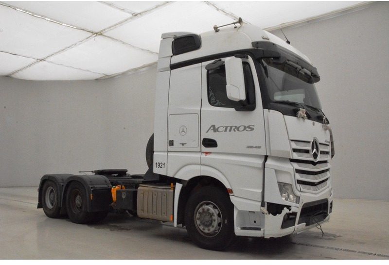 Mercedes-Benz Actros 2645 - 6x4 "NON-EU" - Тягач: фото 3 Mercedes-Benz Actros 2645 - 6x4 "NON-EU" - Тягач: фото 3