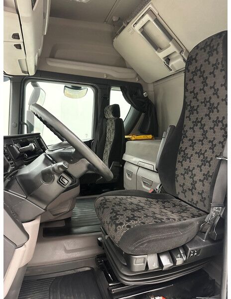 Тягач Scania R450: фото 10 Тягач Scania R450: фото 10