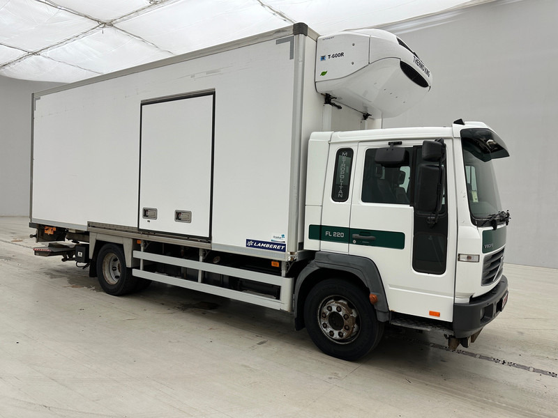 Volvo FL 220 - Рефрижератор: фото 3 Volvo FL 220 - Рефрижератор: фото 3