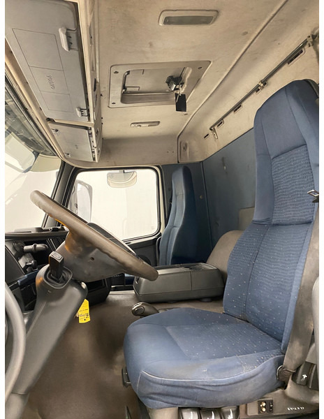 Грузовик бортовой/ Платформа, Автоманипулятор Volvo FM 300: фото 10