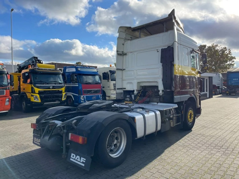 DAF XF 105.410 Spacecab Euro 5 - Тягач: фото 4 DAF XF 105.410 Spacecab Euro 5 - Тягач: фото 4