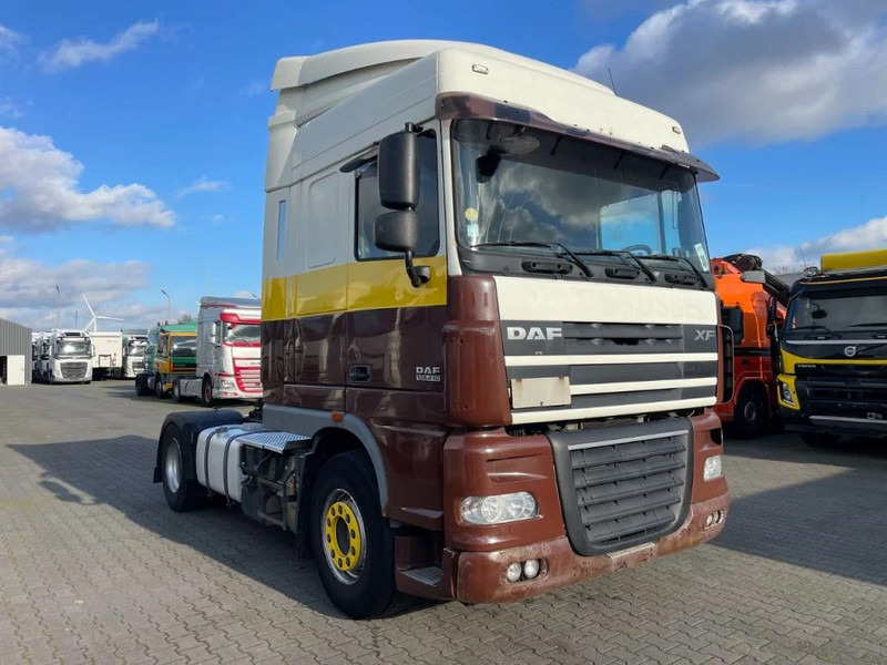 DAF XF 105.410 Spacecab Euro 5 - Тягач: фото 2 DAF XF 105.410 Spacecab Euro 5 - Тягач: фото 2